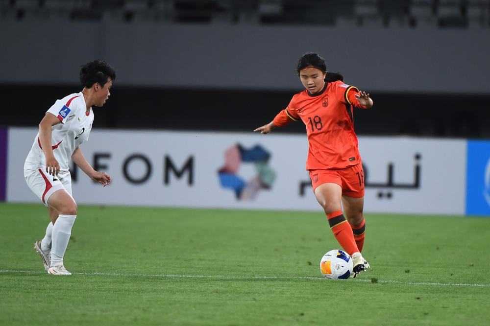 季后赛场均仅五分四仍获骑士首发究竟凭什么能力
